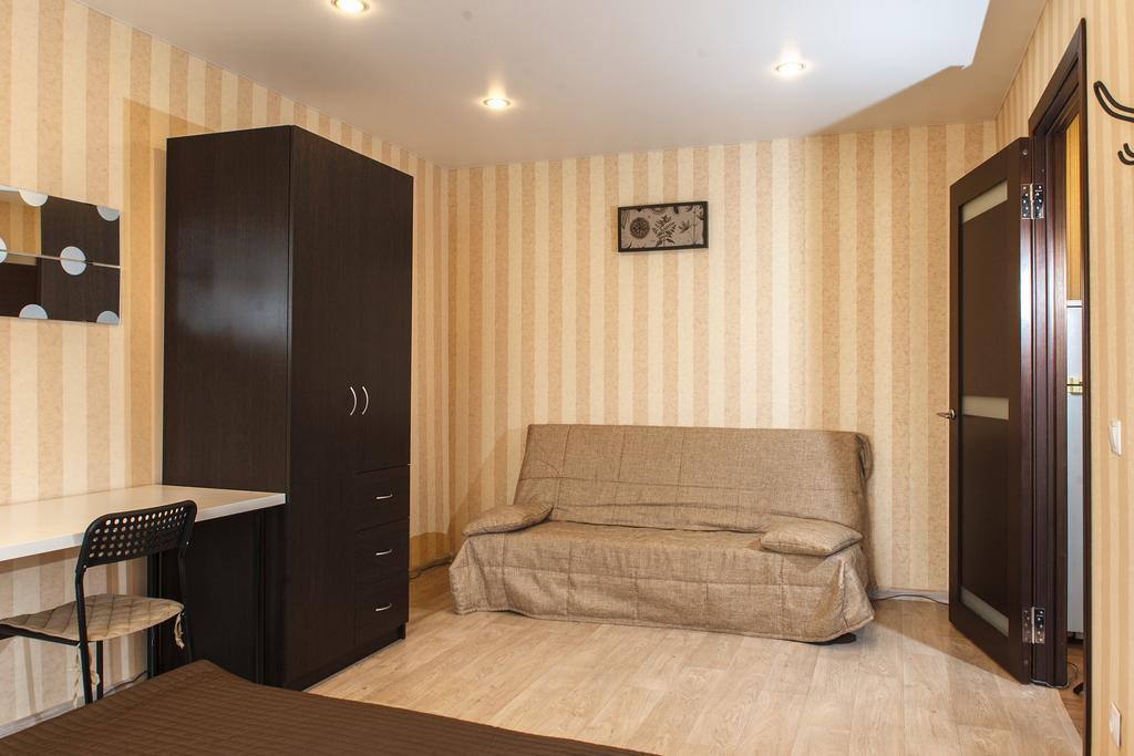 Apartment On Stavropolskaya 254 クラスノダール エクステリア 写真